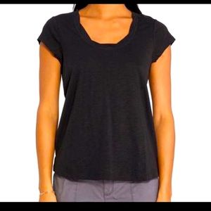 Social Standard By Sanctuarty Women's Amber Scoop Neck Black Tee